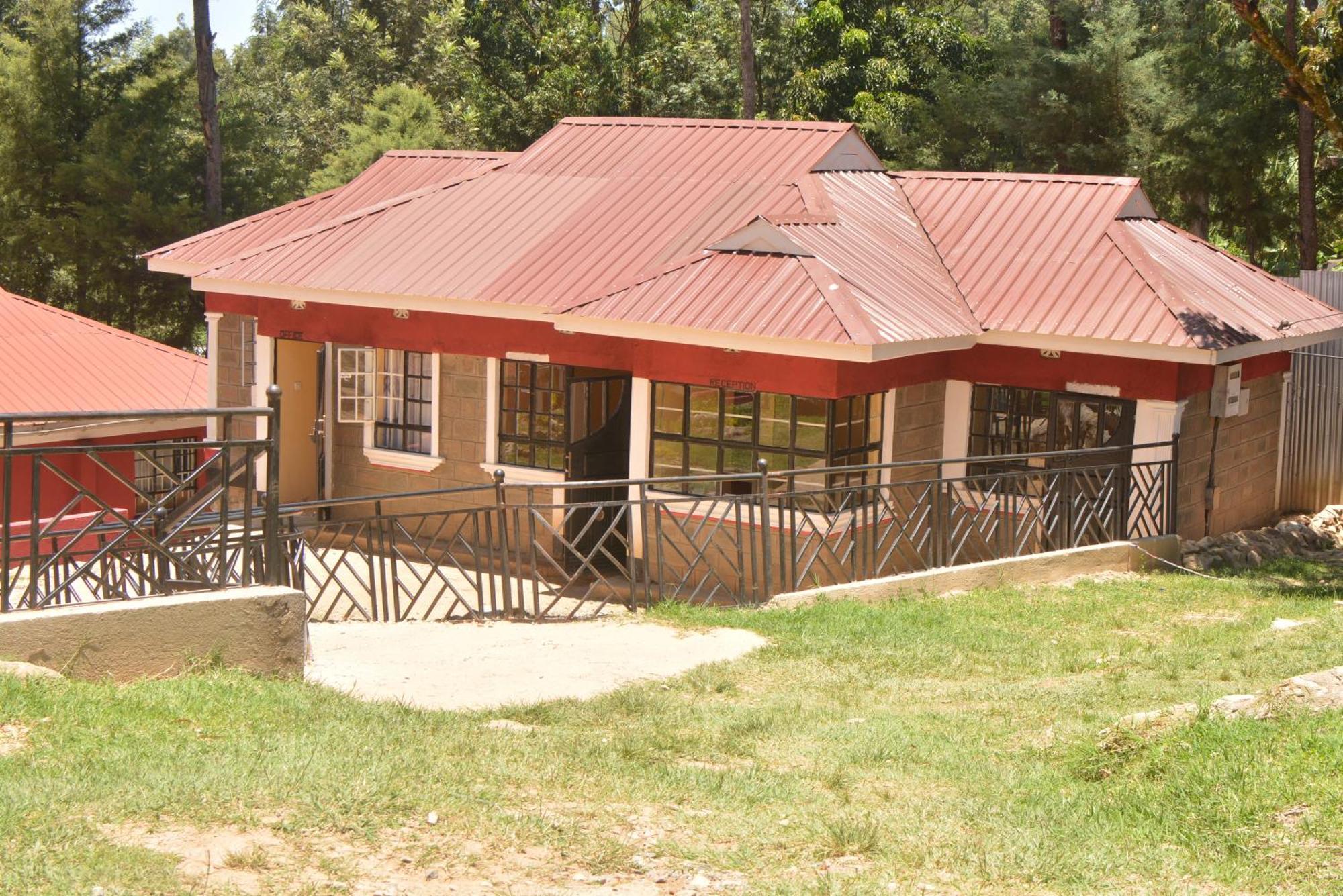 ホテル The Farm Bar And Restaurant Kakamega エクステリア 写真
